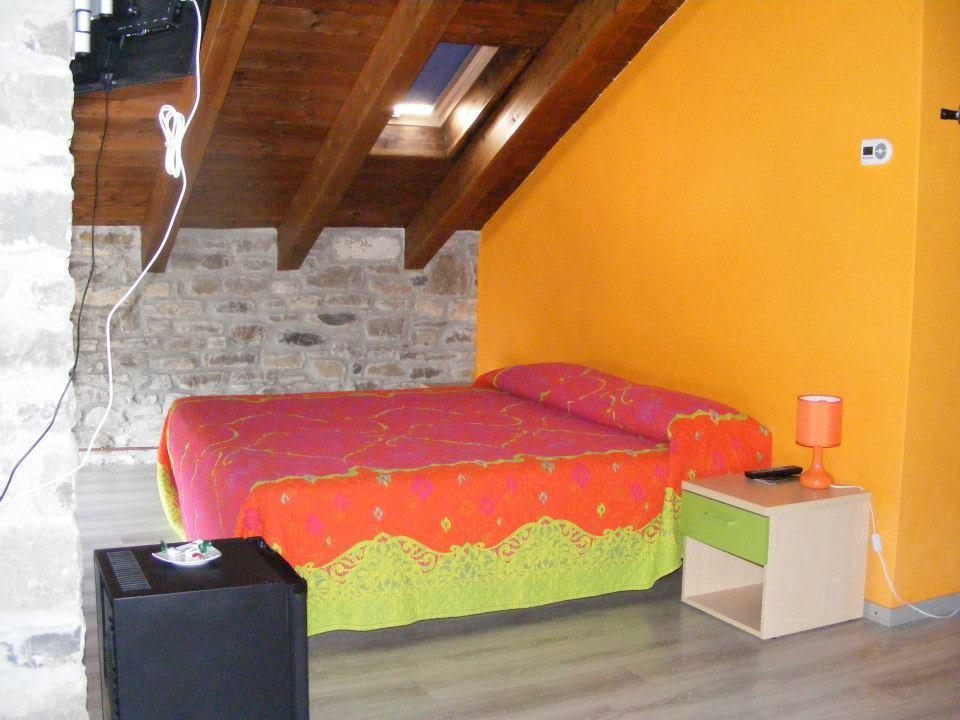 Albergo Diffuso Casa Delle Favole Ferriere ภายนอก รูปภาพ